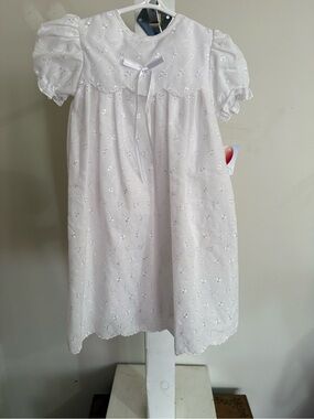 NWT Petit Ami Christening Gown & Bonnet